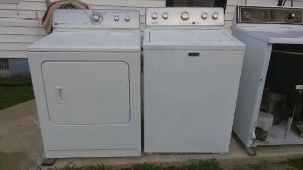 Maytag washer / dryer