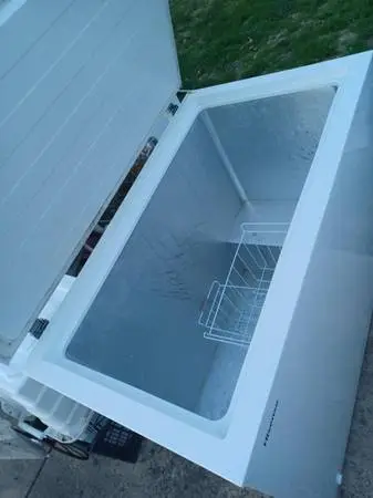 Nice Chest freezer 5 months warranty