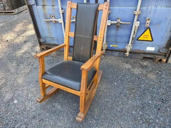 Rocking chair