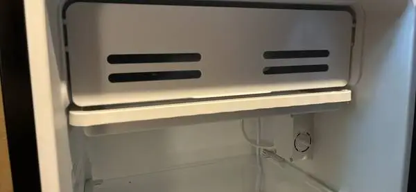 Mini fridge