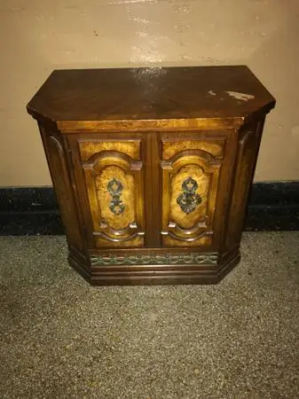 Old Antique Solid Wood Wooden Bedroom Storage Magazine Coffee Table