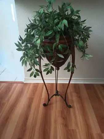 Green Silk Plant with Bronze Metal pot Base