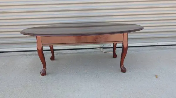 Queen Anne Style Coffee Table