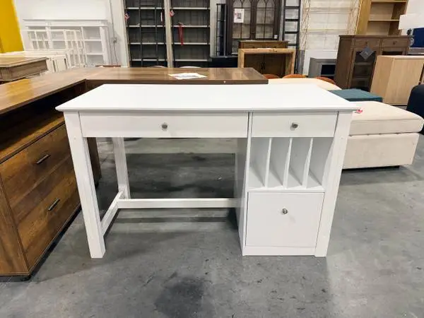 Saracina Home Home Office Deluxe Storage Computer Writing Desk White