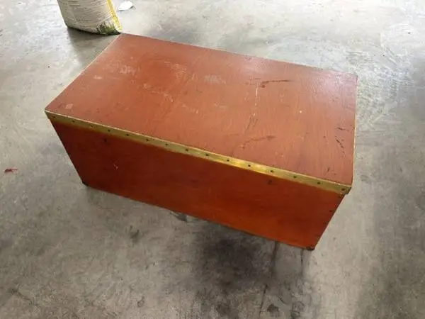 Solid Wood Storage Trunk