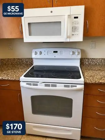 GE Electric Stove