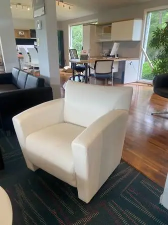 Modern Chic Club Chair- 5 Available