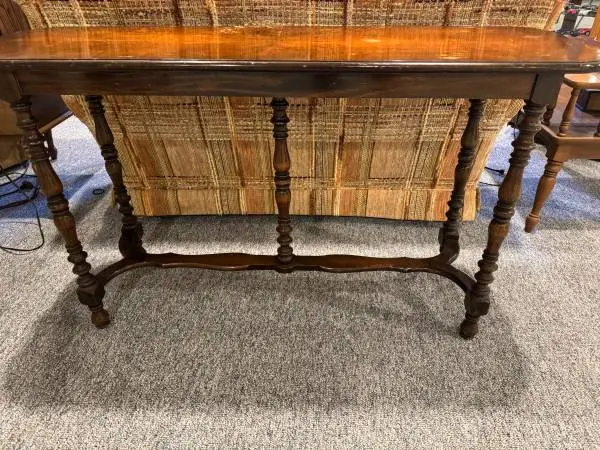 Table, Sofa/Console/Buffet/Entryway/Dining Room