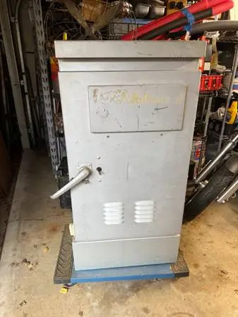 Metal Locking Cabinet