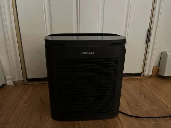 AIR PURIFIER