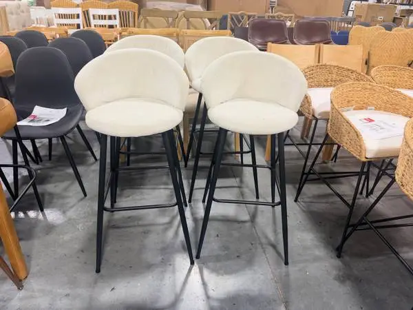 HomeRoots 27 White Black Metal Counter Height Bar Stools (Set Of 2)