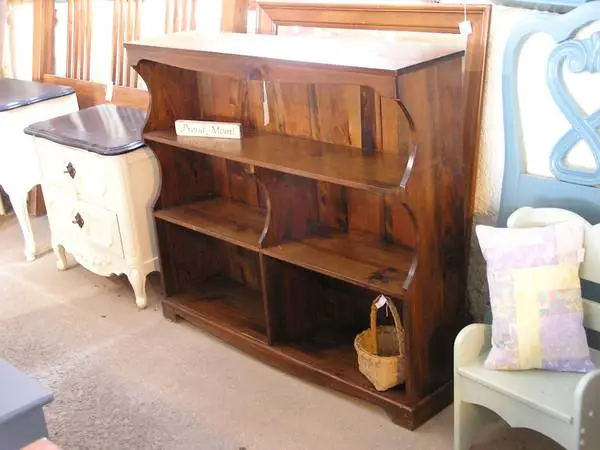 SOLID WOOD SHELF