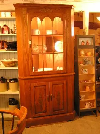 CORNER CUPBOARD