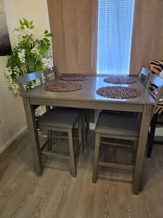 Square table with four chairs