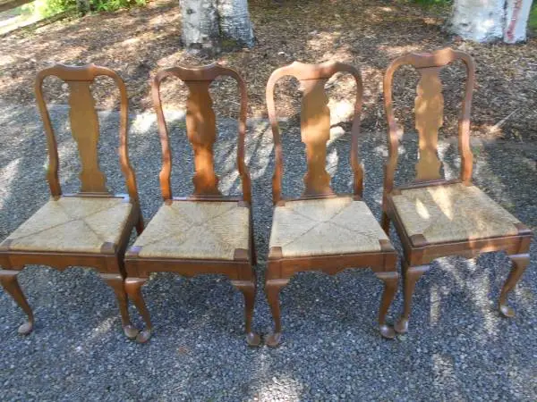 Dining Chairs Queen Anne Wicker Seats