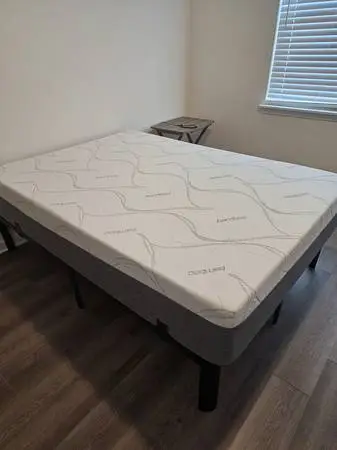 Full size Bed