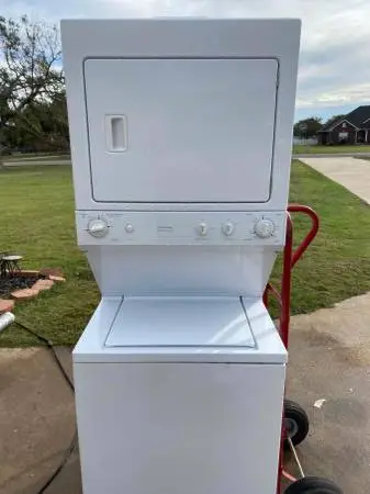 Stackable washer and dryer