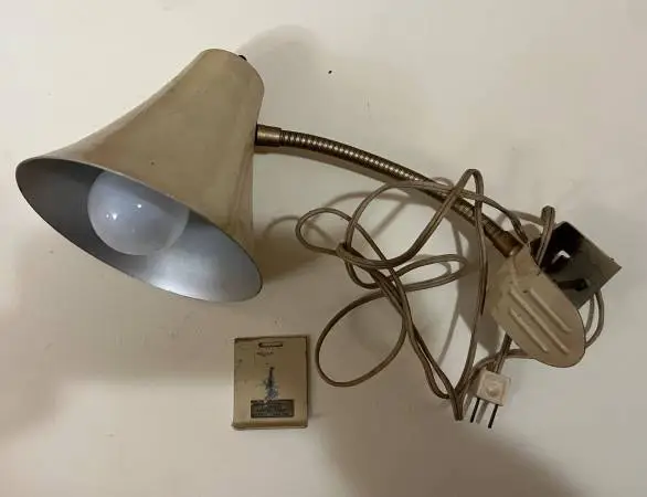 Vintage MCM Gooseneck Portable Desk Lamp