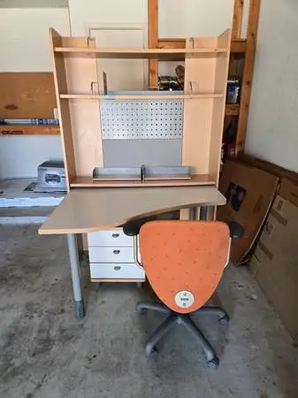 Moving Sale: System Desk