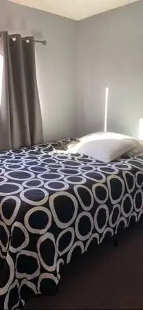 Furnished Room