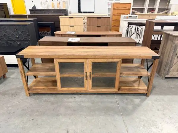 Walker Edison Farmhouse Rustic Oak 70 Tv Stand For TVs Up To 80