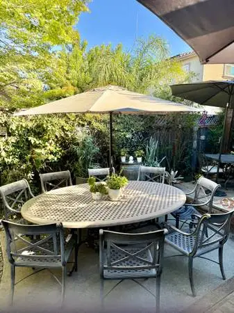 9-Pc Outdoor Patio Set - Solid Metal - MUST SEE Delivery Available