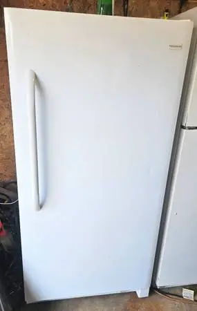 Upright freezer