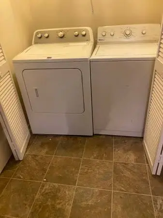 Washer and dryer maytag