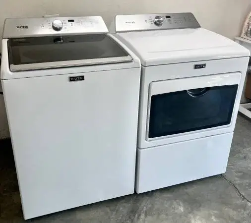 Maytag Washer & Dryer Set