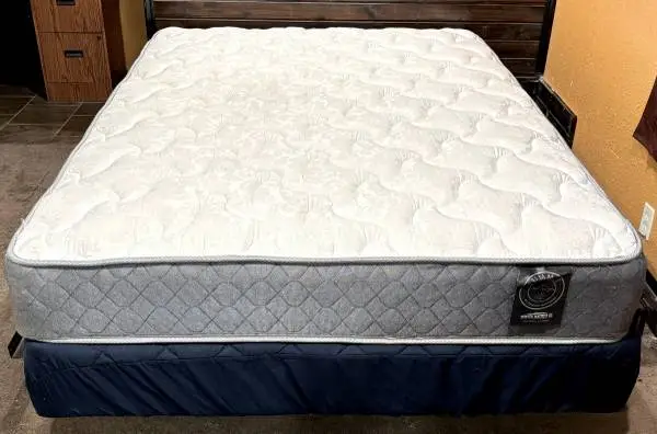Queen Denver Summit Plush Mattress Box Spring