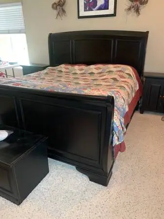 Sleigh Bed Black - with All Hardware