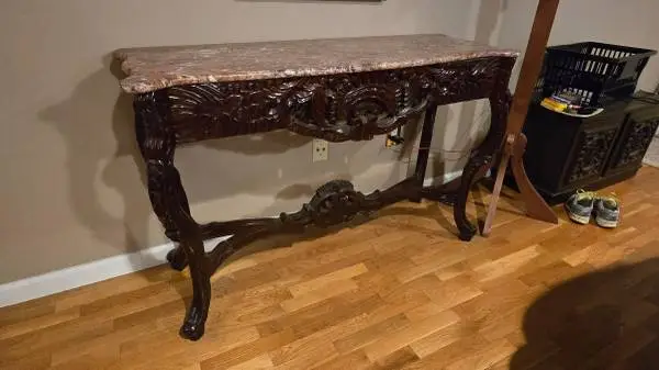 🔴 🟠 Gorgeous MARBLE Top console Table