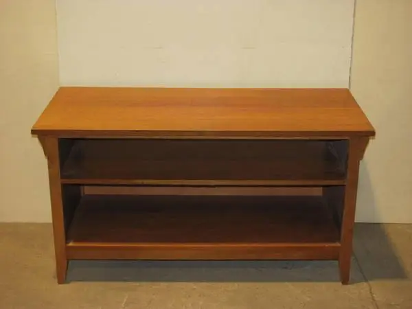 Oak wood TV stand cabinet with fixed shelf and oak laminate top
