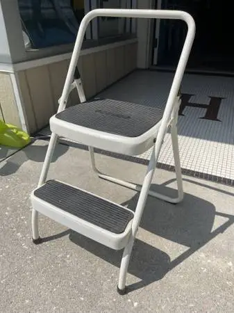 Vintage Costco stepstool