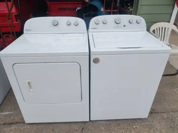 Whirlpool washer dryer set
