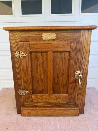 White Clad End Table