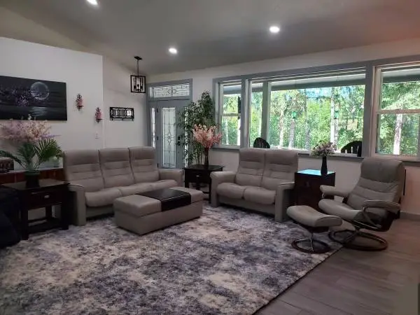 Stressless Sapphire Premium Sofa + Loveseat + Chair + Storage Ottoman