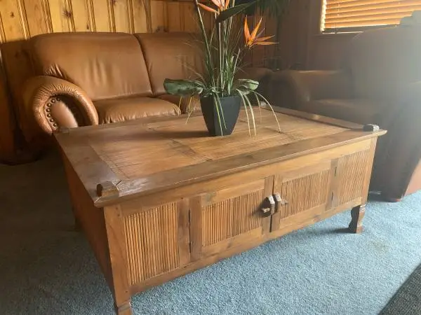 One of a kind Vintage David Smith & Co.Hand Crafted Table