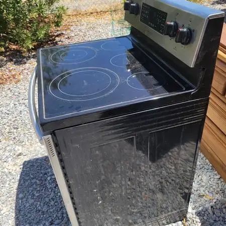 Glass top range