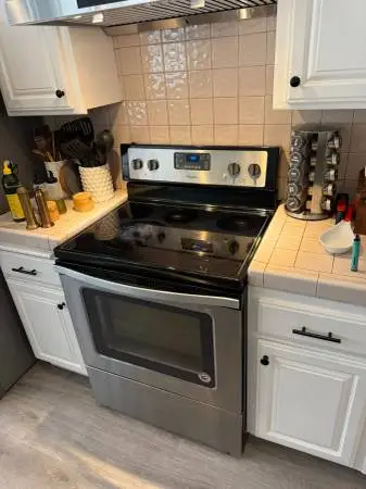 Stainless Steel Whirlpool 6.4 cu. ft. range