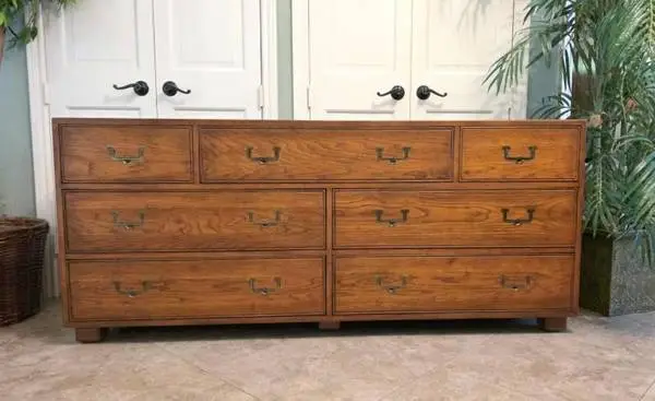►Mid Century Modern Campaign Dresser Artifacts Collection Henredon