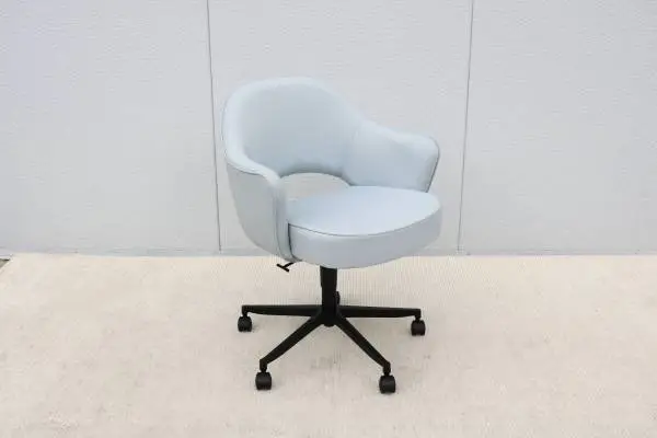 Mid-Century Eero Saarinen for Knoll New Executive Swivel Desk Armchair