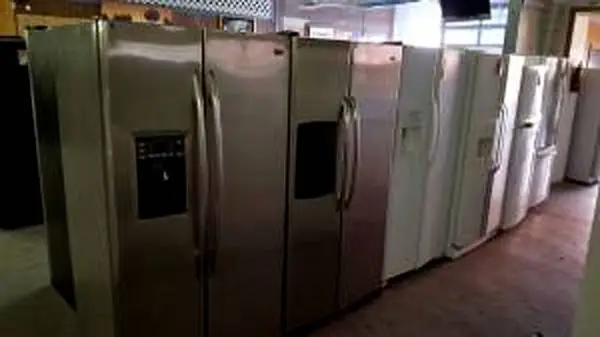 Kitchen refrigerator machines studio, regular, side b sides
