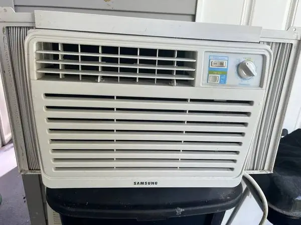 Window AC 5050 btus