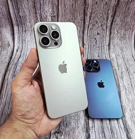 IPhone 15 Pro Max Unlocked