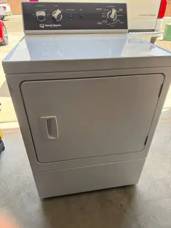 Speed queen electric dryer