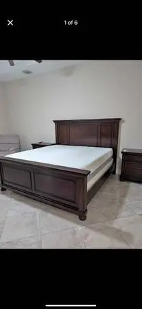 🛏️ Ashley Furniture King Bedroom Set – Solid Wood | Complete 4-Piece Set