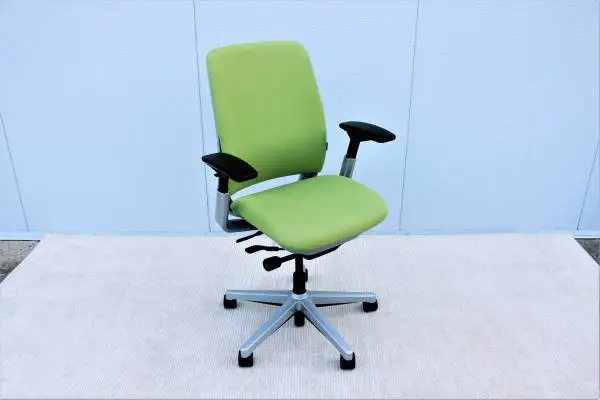 Steelcase Amia Executive Ergonomic Green Office Chair Fully Adjustable