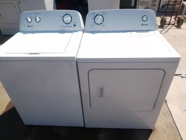 Amana washer dryer set works good