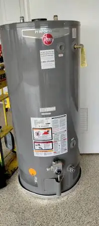 Rheem 75 Gallon natural gas hot water heater